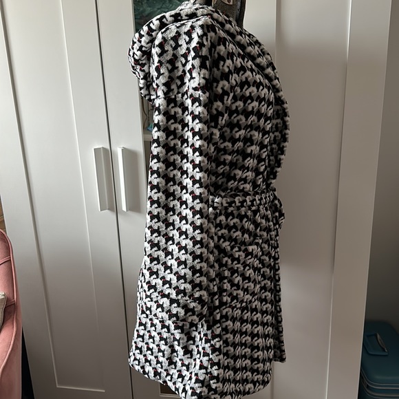 Vera Bradley Soft Houndstooth Scottie Dog Robe S/M - Picture 4 of 11